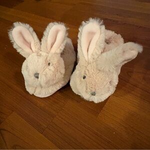 Mon Ami 0-3 month Plush Bunny Slippers in Light Pink